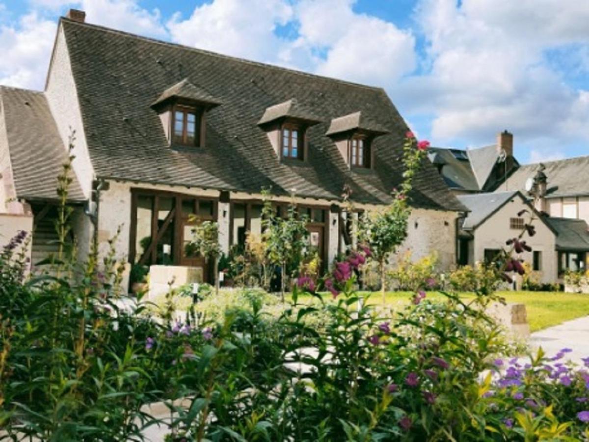 Hotel La Chaumiere Aubigny-sur-Nère Exterior foto