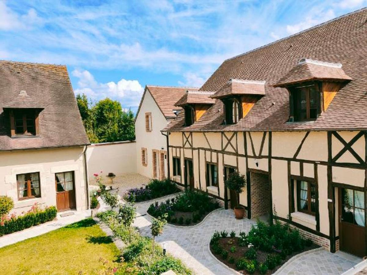 Hotel La Chaumiere Aubigny-sur-Nère Exterior foto